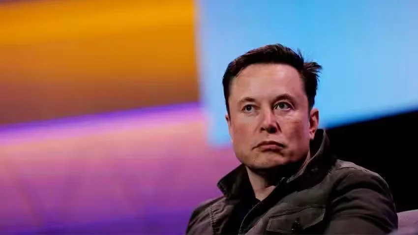 elon-musk-reveals-government-agencies-had-full-access-to-twitter-dms-prior-to-his-takeover