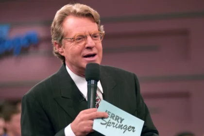 jerry-springer-known-for-outrageous-talk-show-dies-at-age-79