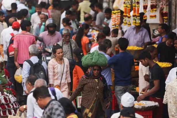 india-set-to-overtake-china-as-worlds-most-populous-nation-in-2023-un-says