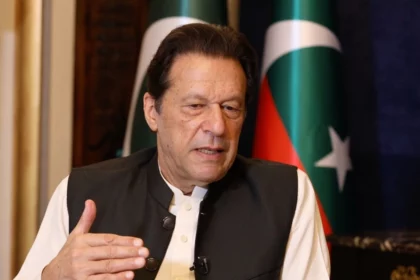 imran-khan-to-seek-political-asylum-in-the-united-states-reveals-minister-of-state