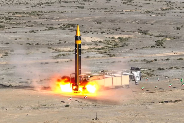 iran-successfully-testing-a-ballistic-missile-with-a-2000-km-range