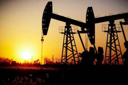 Russia-flows-a-record-amount-of-Oil-to-China-last-month