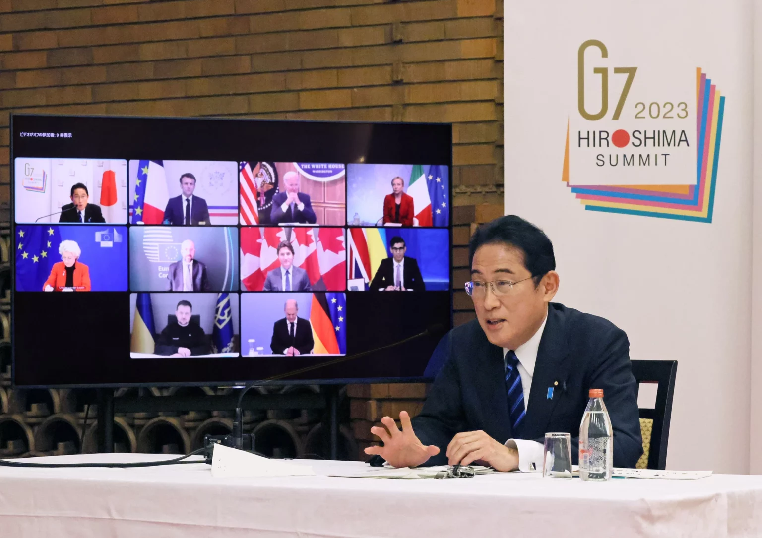 japan-pm-kishida-eyes-early-election-amid-g7-success