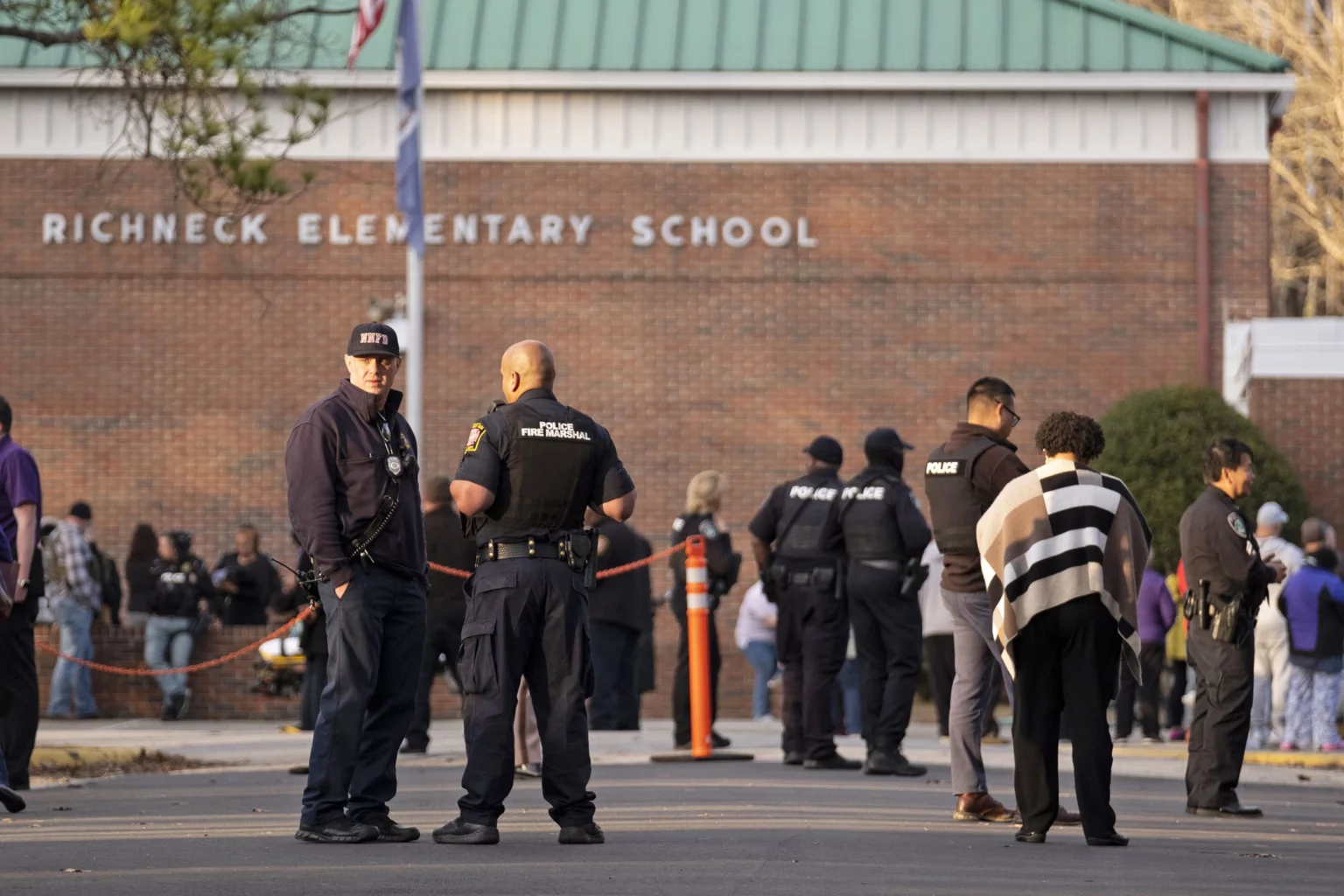 us-mother-charged-after-her-6-year-old-student-shoots-school-teacher