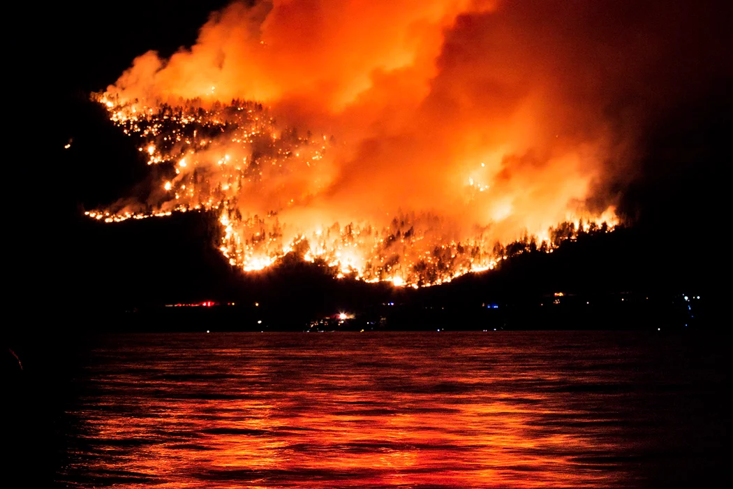 state-of-emergency-declared-as-wildfires-ravage-canadian-province-of-alberta