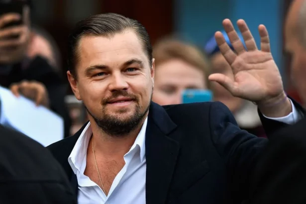 leonardo-dicaprio-testifies-in-trial-of-ex-fugees-rapper
