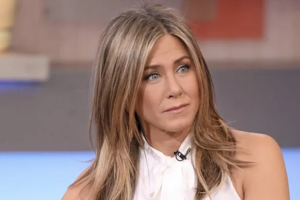 jennifer-aniston-pays-tribute-to-late-tina-turner-rest-in-peace-beautiful-legend