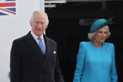 king-charles-iii-arrives-in-germany-for-first-overseas-visit-as-monarch
