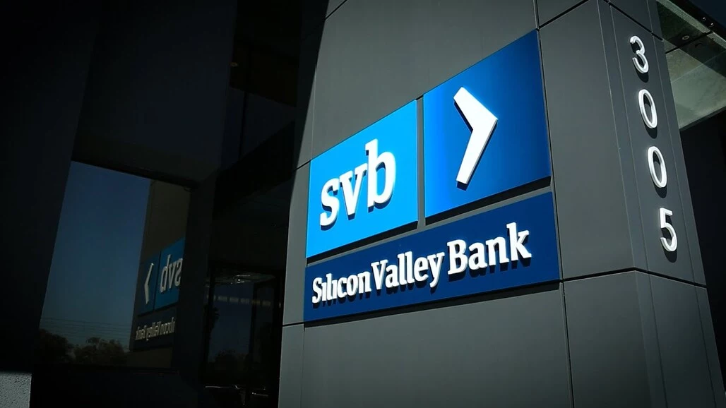 silicon-valley-bank-triggered-a-panic-in-the-banking-sector