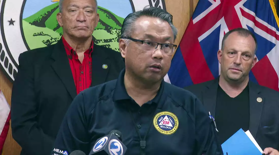 mauis-emergency-manager-herman-andaya-resigns-after-wildfire-warning-criticism