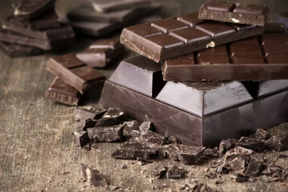 brain-boosting-benefits-of-dark-chocolate-fact-or-fiction