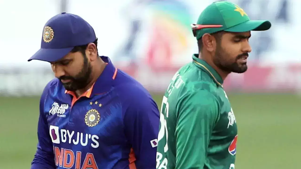 india-vs-pakistan-rohit-sharma-wins-toss-opts-to-bat-against-pakistan