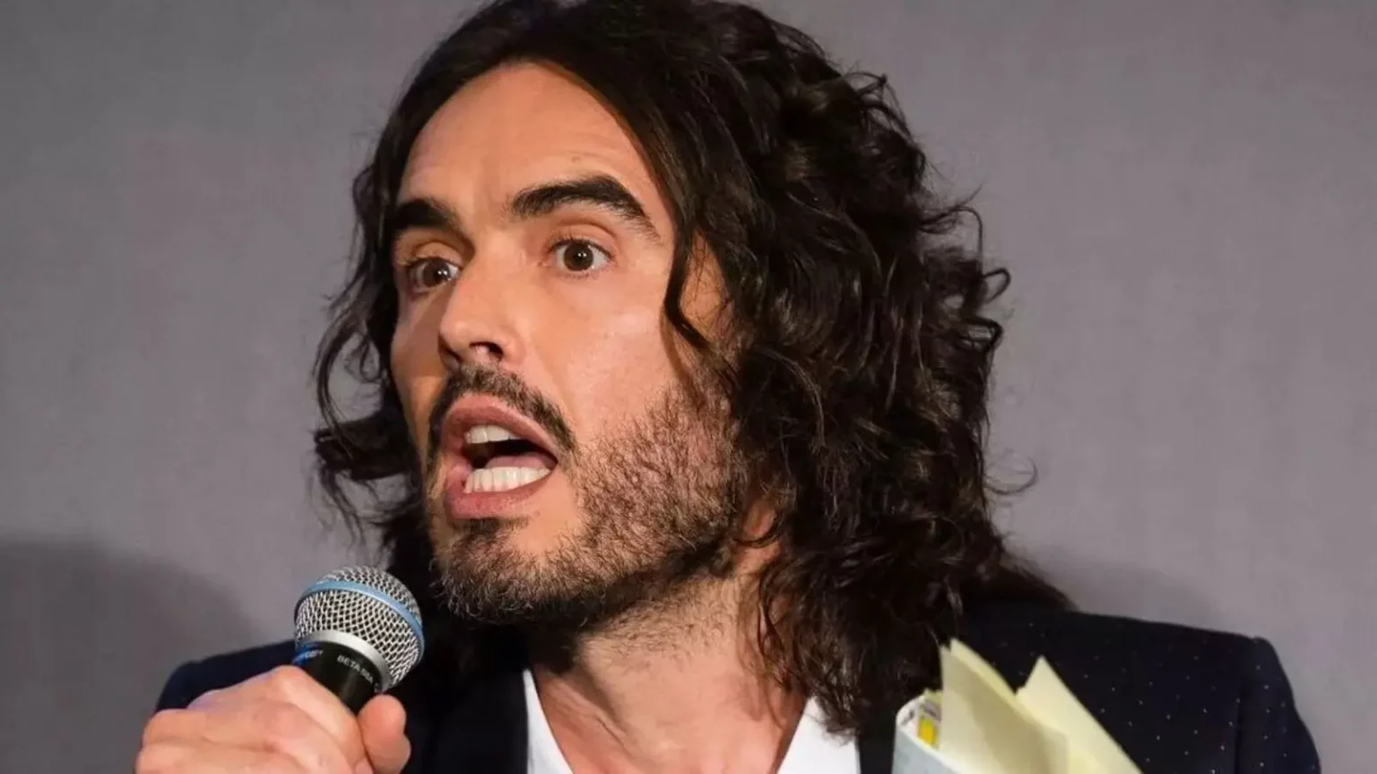 russell-brand-allegations-to-be-investigated-by-bbc-and-channel-4