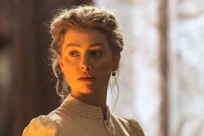 amber-heard-makes-her-return-to-acting-as-a-psychiatrist-for-the-new-thriller-in-the-fire