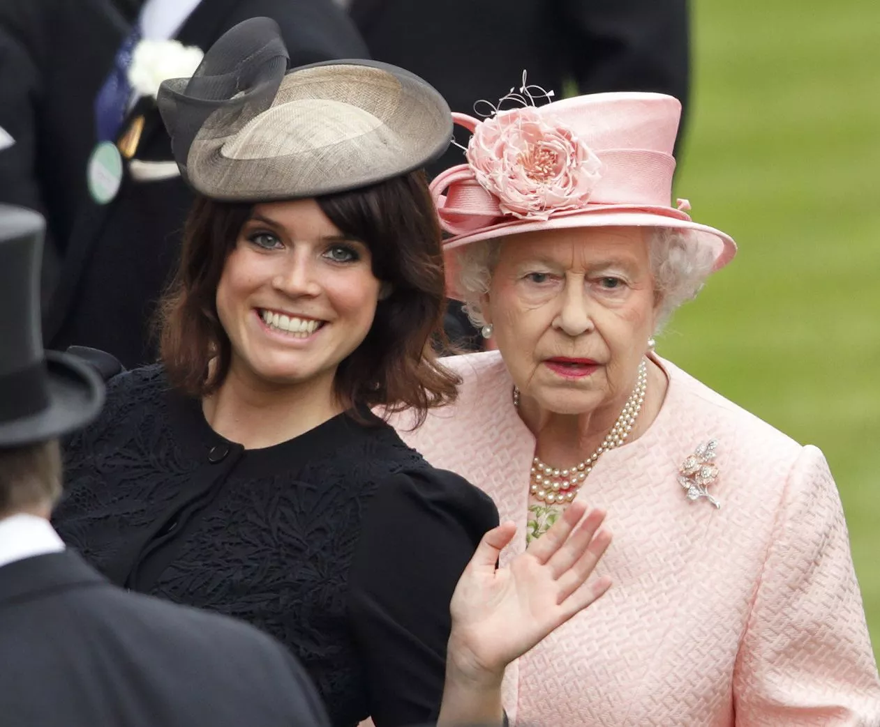 princess-eugenie-shares-a-previously-unseen-photo-with-queen-elizabeth-on-the-late-monarchs-first-death-anniversary