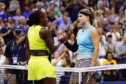 us-open-womens-semifinals-interrupted-by-climate-protesters