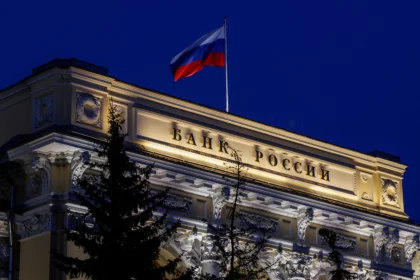russia-plans-to-step-up-to-boost-the-weakening-ruble