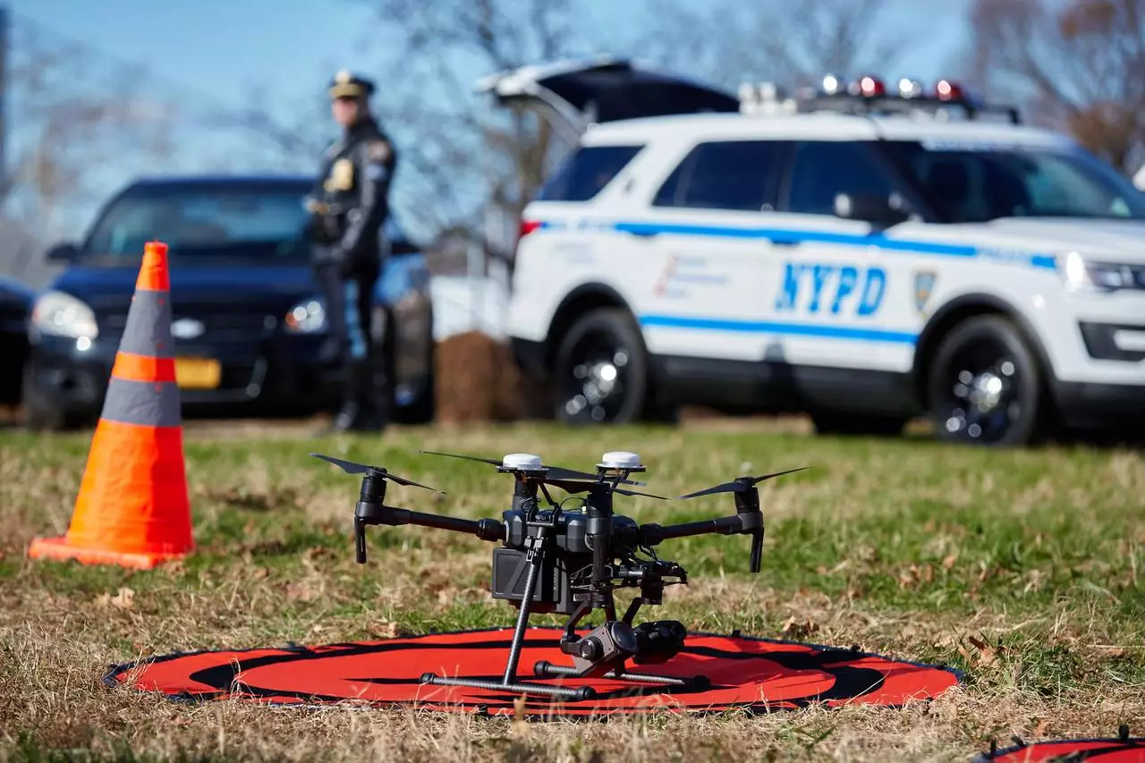 new-york-police-to-use-drones-to-monitor-backyard-parties