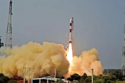 india-sets-sights-on-the-sun-with-rocket-mission-following-the-success-of-moon-landing
