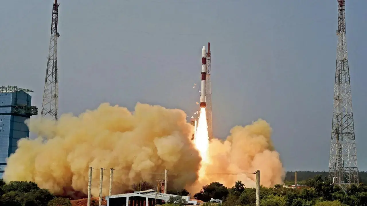 india-sets-sights-on-the-sun-with-rocket-mission-following-the-success-of-moon-landing
