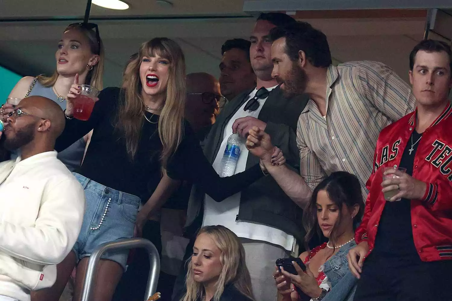 amid-dating-rumors-with-travis-kelce-taylor-swift-spotted-at-her-second-chiefs-game