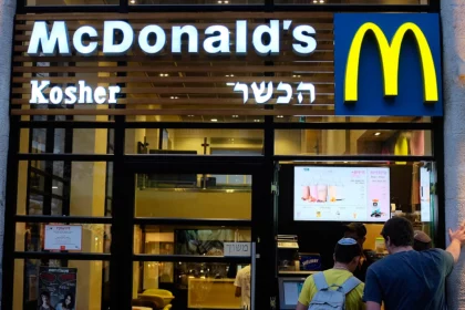 mcdonalds-faces-boycott-for-donating-free-meals-to-israeli-forces-amid-hamas-israel-conflict