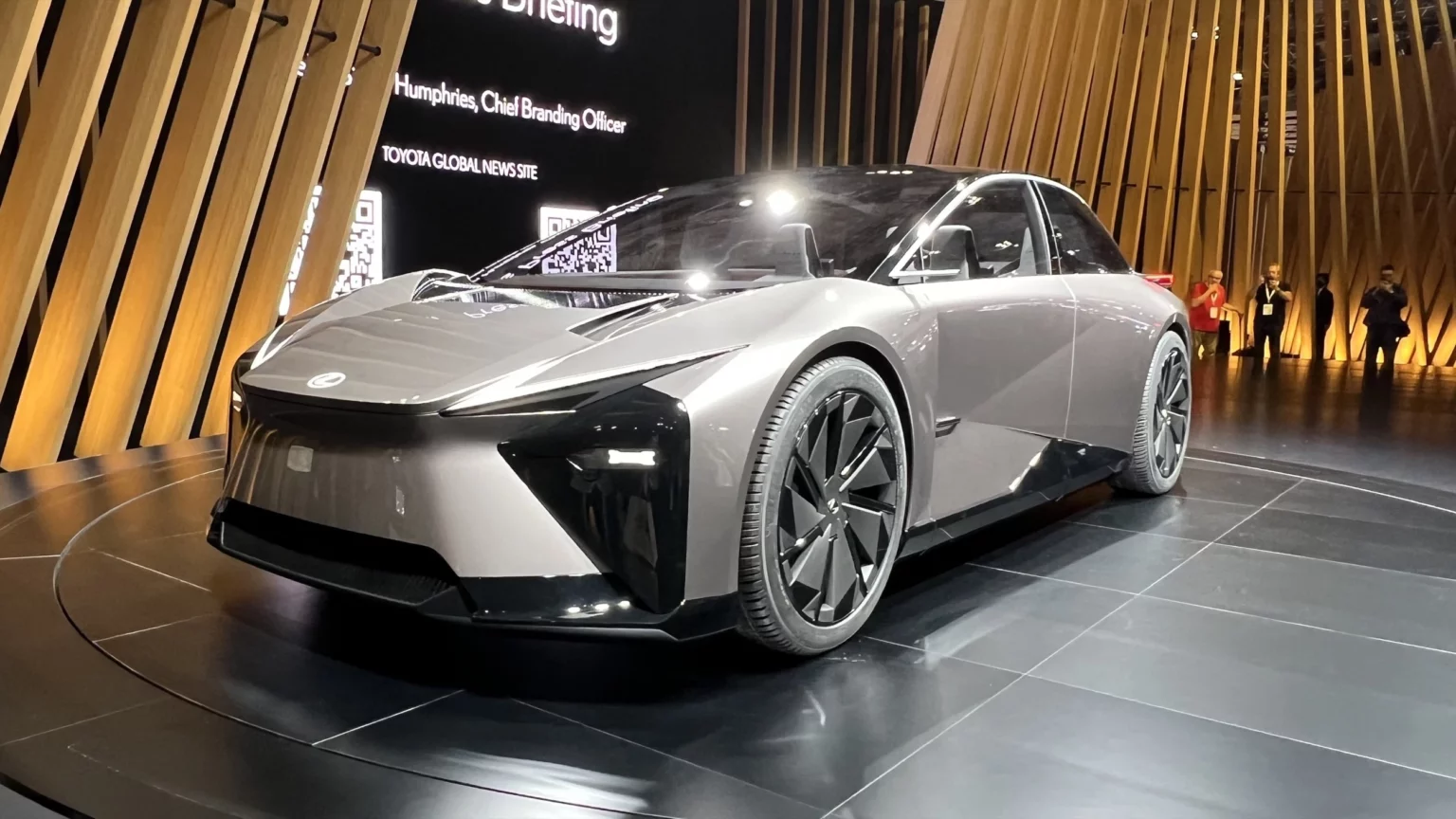 toyota-plans-to-launch-a-1000-km-range-lexus-ev-on-the-road-by-2026