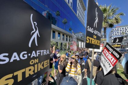 hollywood-actors-reached-a-tentative-agreement-with-major-studios-to-end-the-strike