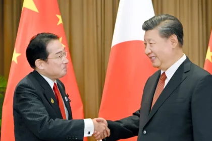 china-calls-on-japan-to-reaffirm-strategic-relations-in-face-to-face-rare-leader-talks