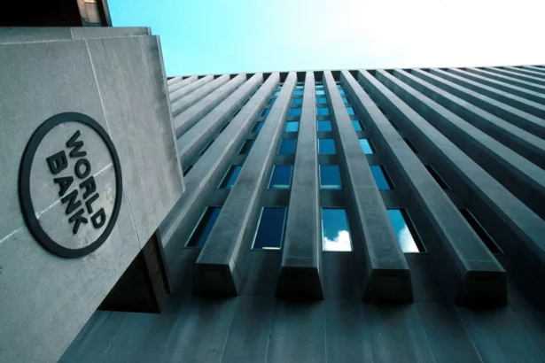 millions-of-people-in-iran-have-come-under-poverty-during-the-lost-decade-of-sanctions-says-the-world-bank