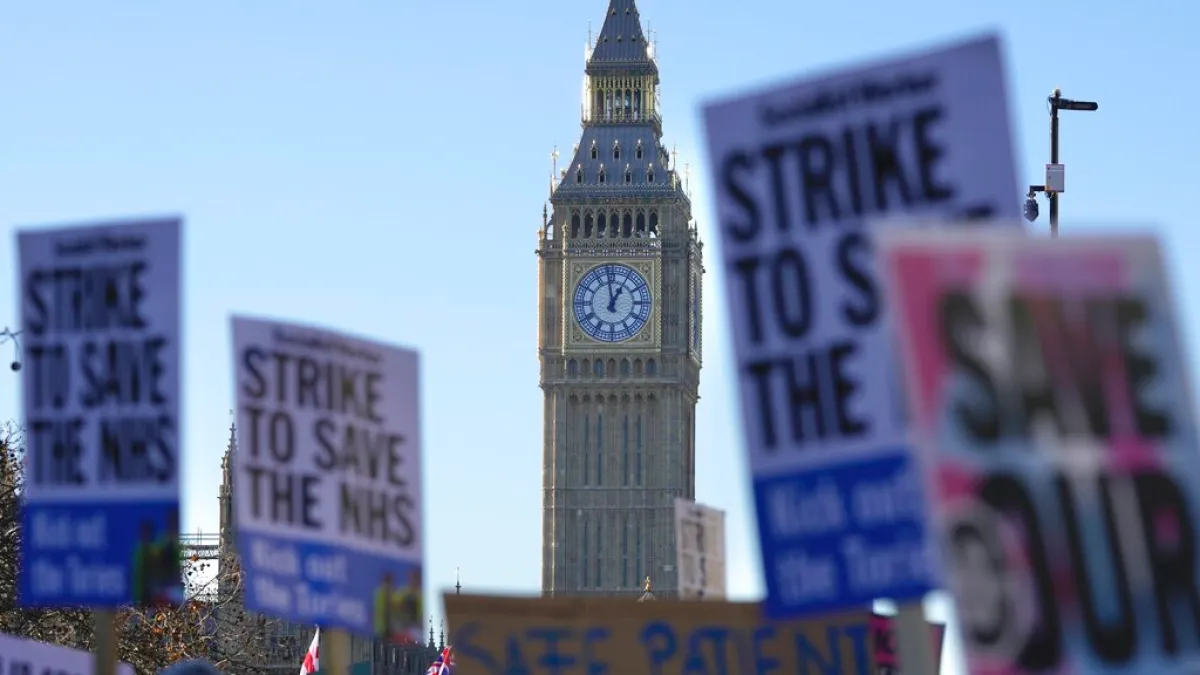 junior-doctors-in-england-ramp-up-biggest-strikes-in-threat-to-emergency-care
