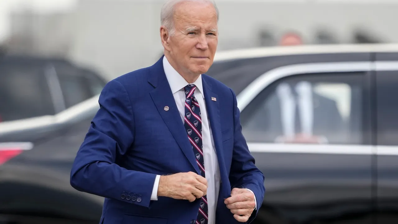 joe-biden-ignores-questions-on-son-hunters-tax-charges