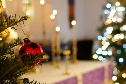 why-dont-all-christians-celebrate-christmas-on-december-25-some-people-do-in-january