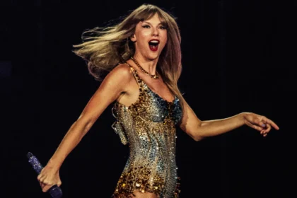 new-york-times-faces-backlash-for-essay-speculating-on-taylor-swifts-sexuality