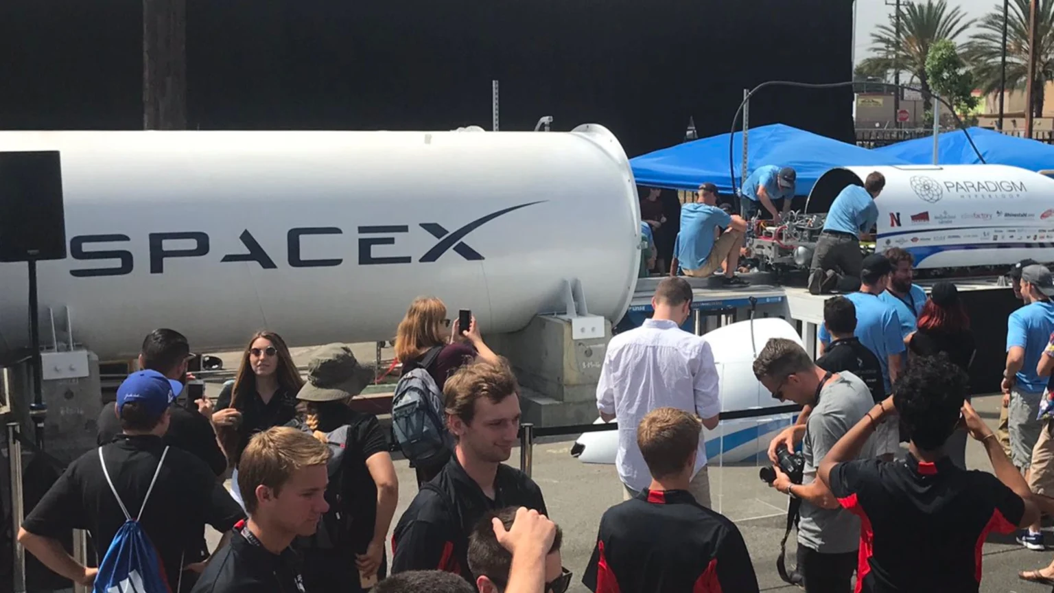 spacex-accused-by-us-labor-agency-of-unlawfully-firing-employees-for-criticizing-elon-musk