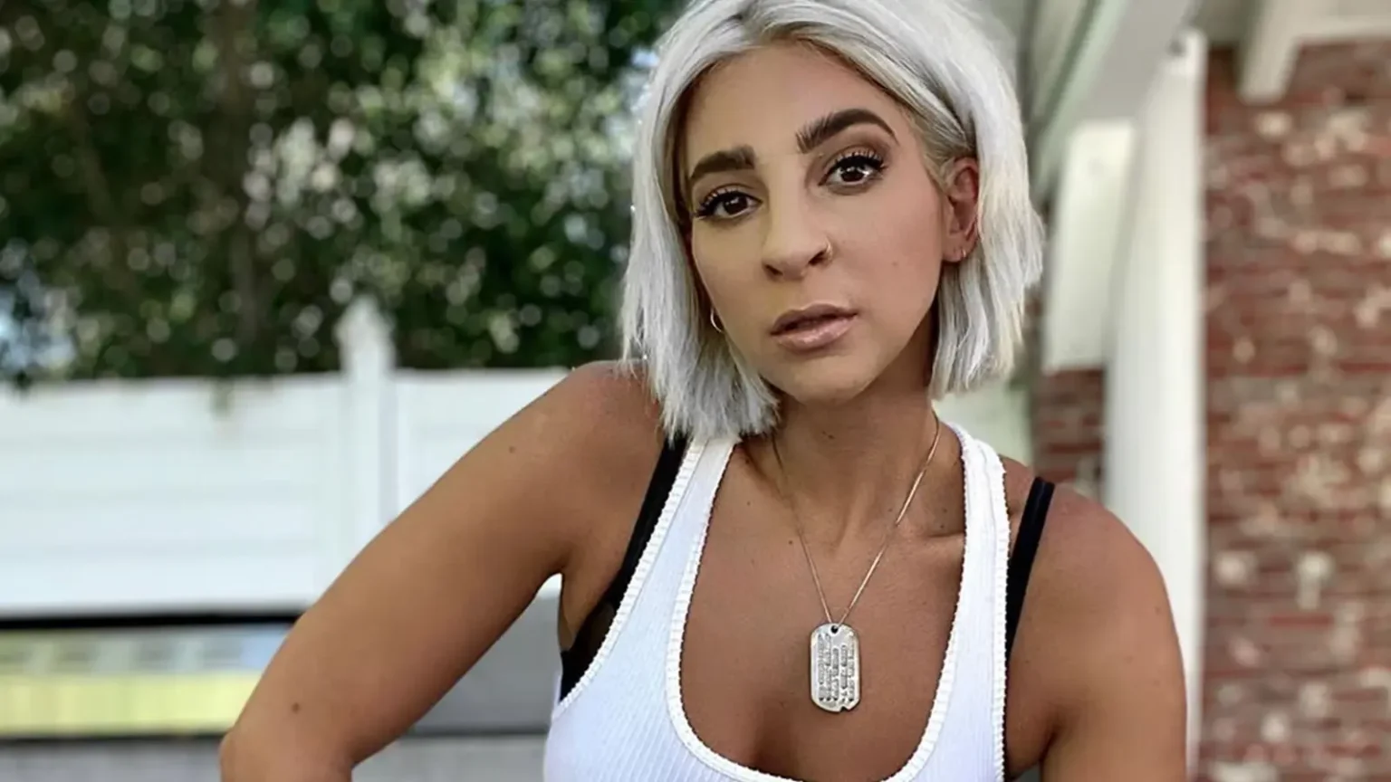 gabbie-hanna-reappears-as-a-ymca-instructor-after-disappearing-from-the-internet