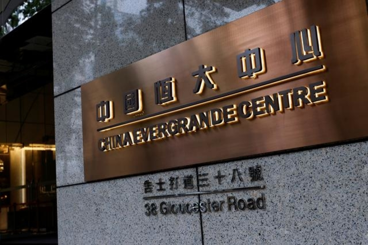 hong-kong-court-orders-liquidation-of-chinas-property-giant-evergrande