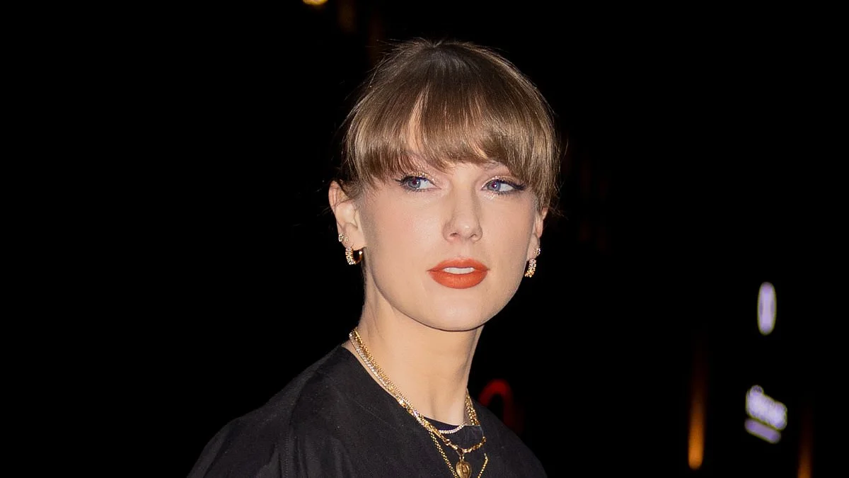 taylor-swift-stepped-out-with-brittany-mahomes-and-cara-delevingne-in-nyc-amid-engagement-rumors-with-travis-kelce