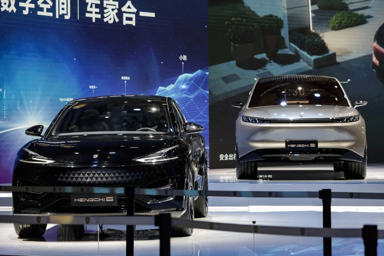liu-yongzhuo-authorities-detain-head-of-indebted-china-evergrande-new-energy-vehicle