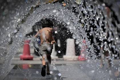 february-marks-ninth-straight-month-of-historic-high-temperatures-global-globe-report
