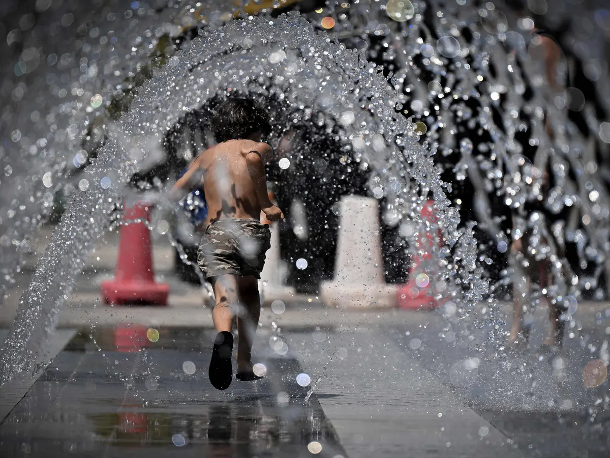 february-marks-ninth-straight-month-of-historic-high-temperatures-global-globe-report