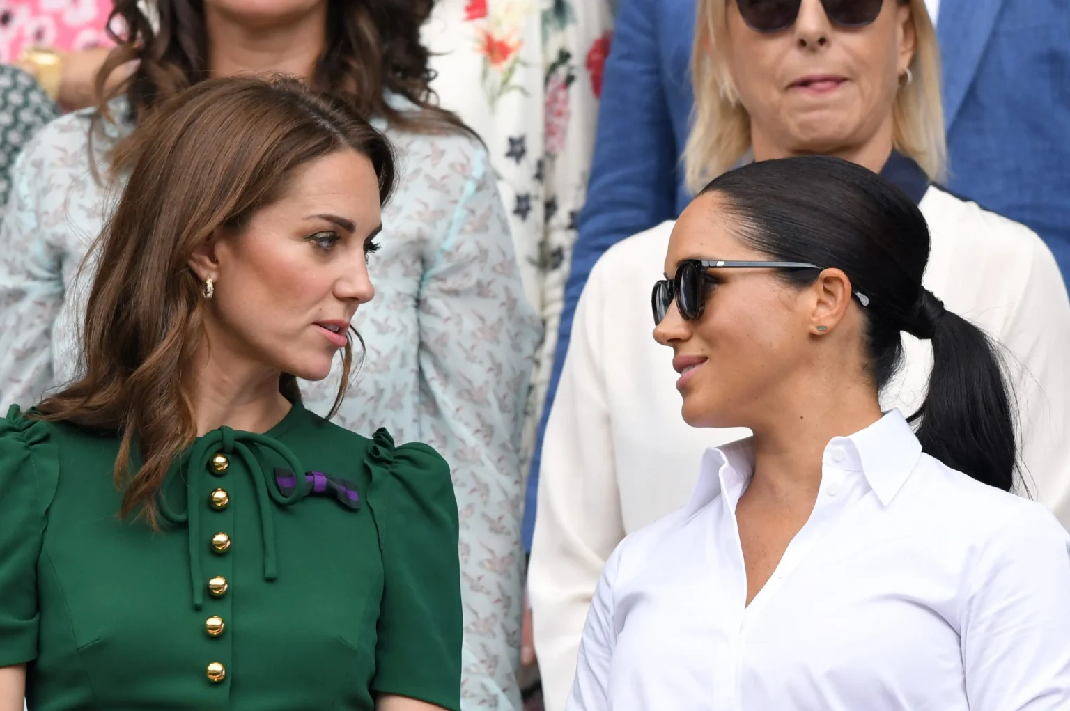 kate-middleton-is-in-deep-trouble-now-as-meghan-markle-reaches-out