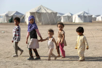 two-out-of-five-yemeni-children-are-not-attending-school-aid-group