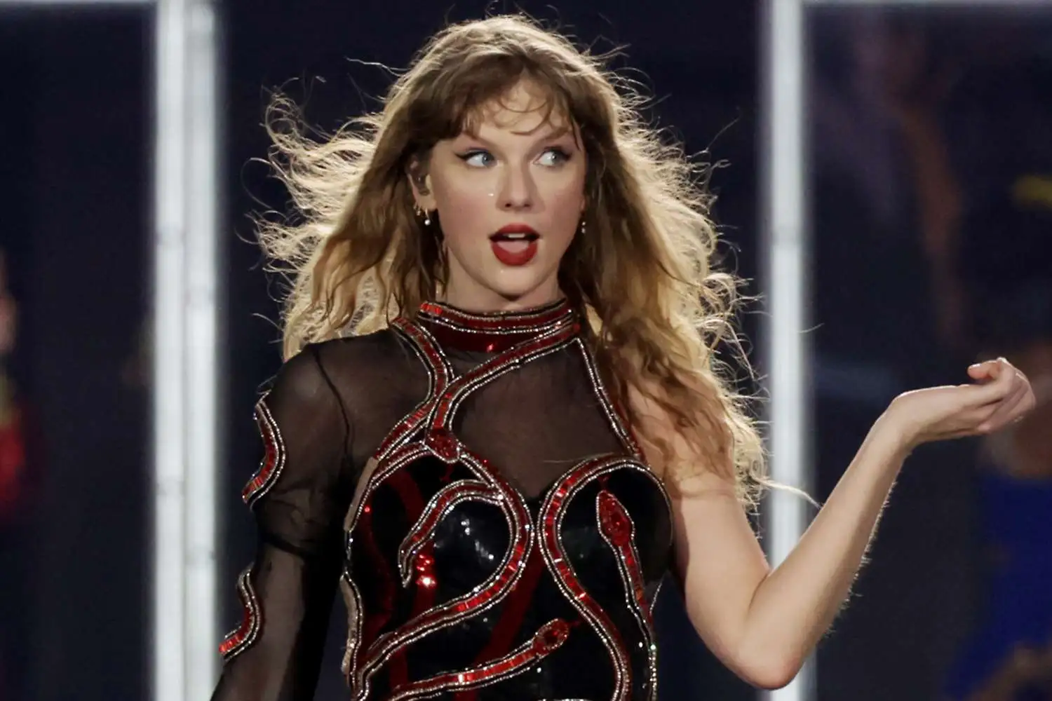 taylor-swift-latest-stop-in-singapore-not-a-hostile-act-towards-neighbors-pm