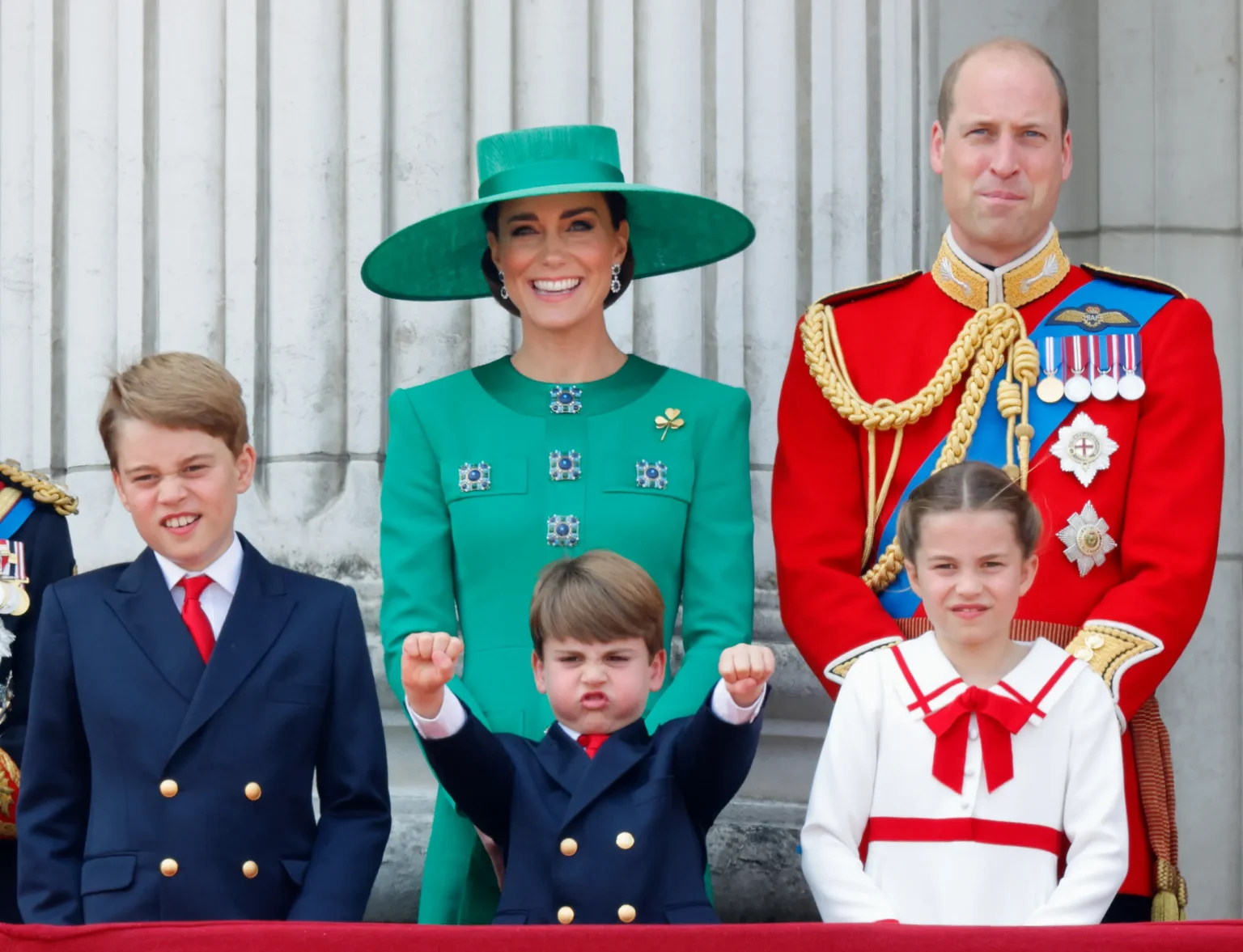 prince-william-kate-middleton-wants-to-grow-up-charlotte-louis-away-from-royal-traditions