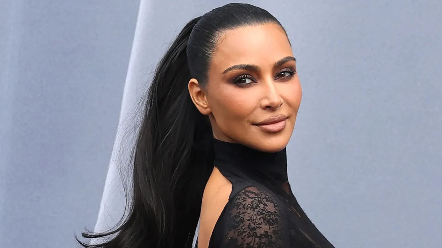 kim-kardashian-debuts-new-blonde-look-ahead-of-met-gala-ice-kimmy