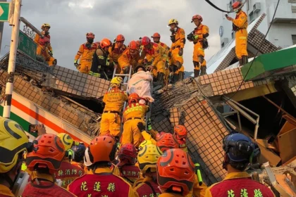 more-than-600-people-remained-stranded-in-taiwan-days-after-powerful-earthquake