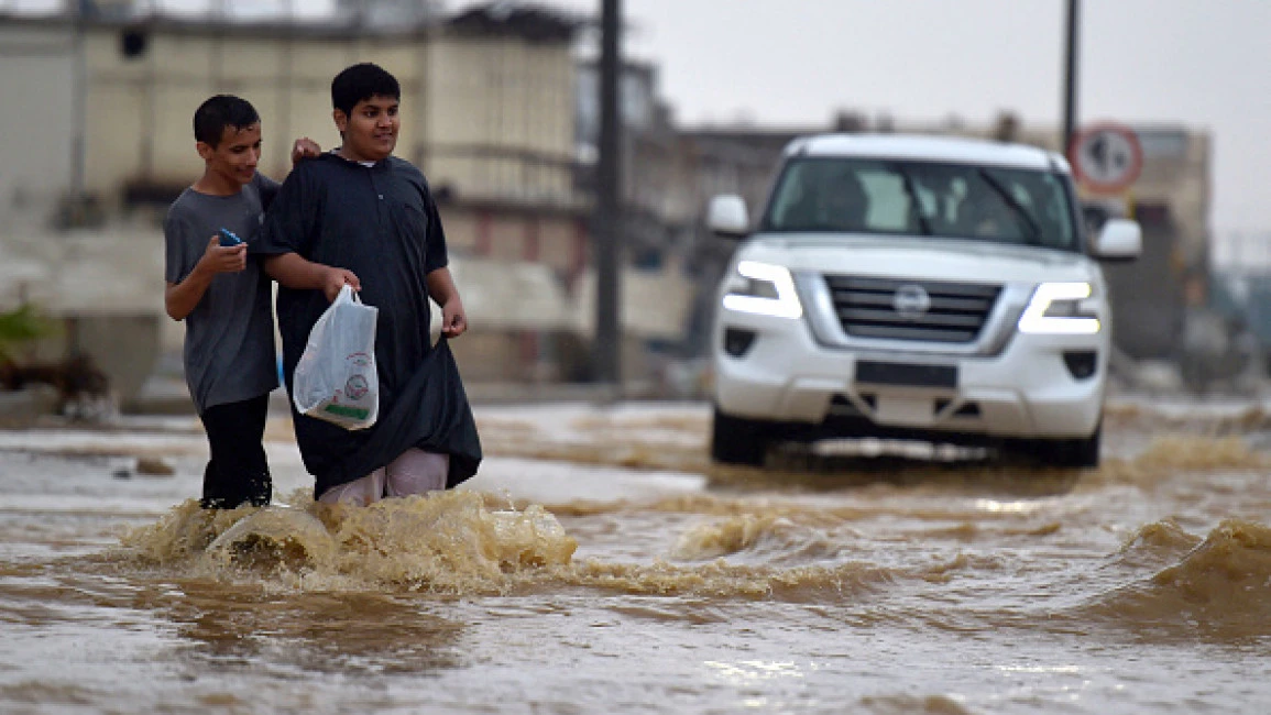 saudi-arabia-issues-weather-warnings-and-safety-instructions-ahead-of-heavy-rainfall