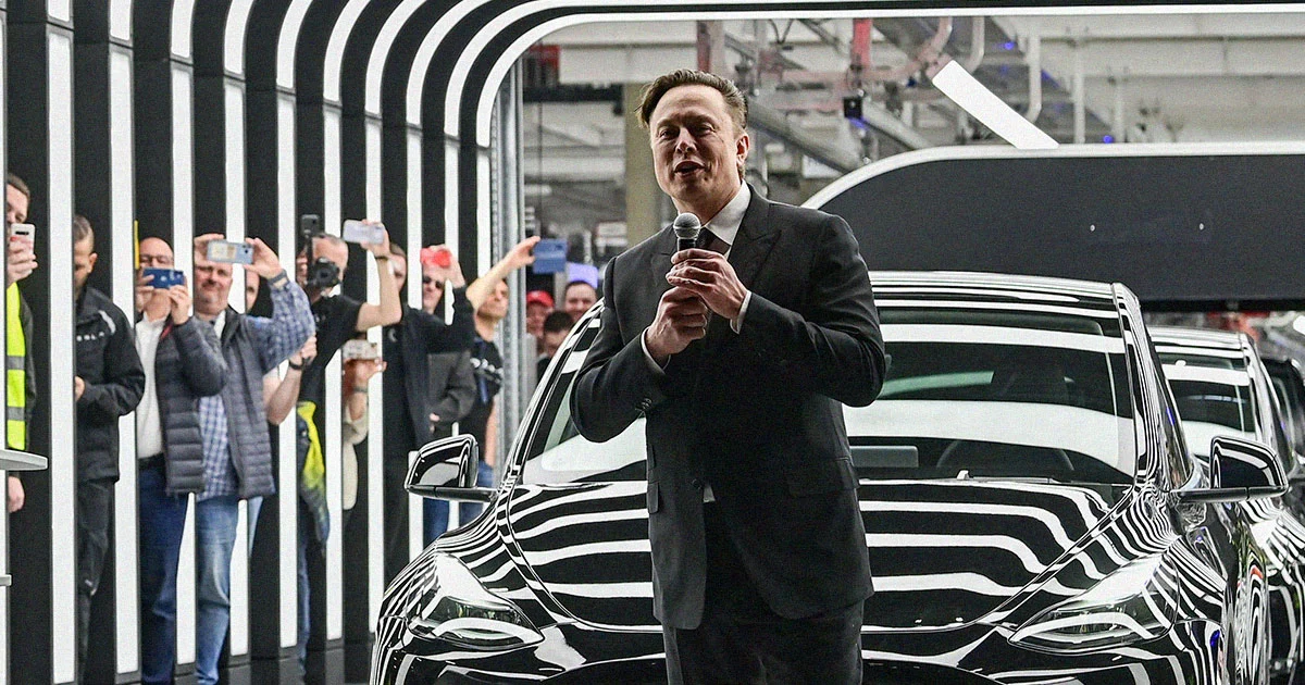 elon-musk-departs-china-after-tesla-wins-key-data-security-clearance