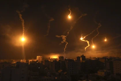 israel-shells-rafah-with-strikes-ahead-of-truce-talks-in-egypt